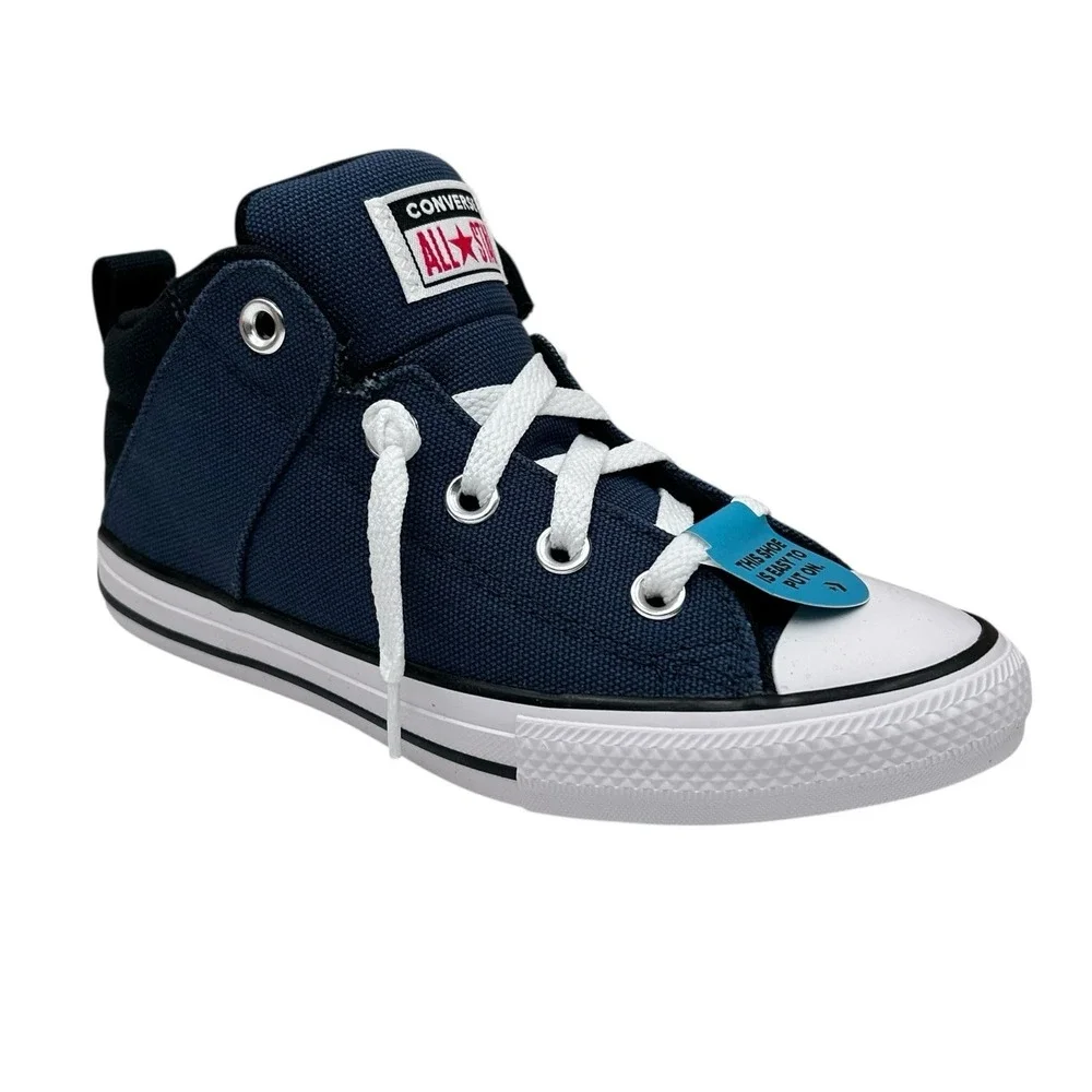 Converse Chuck‎ Taylor All Star Youth Boy's Slip on Shoes Size 2 Navy Blue-Black
